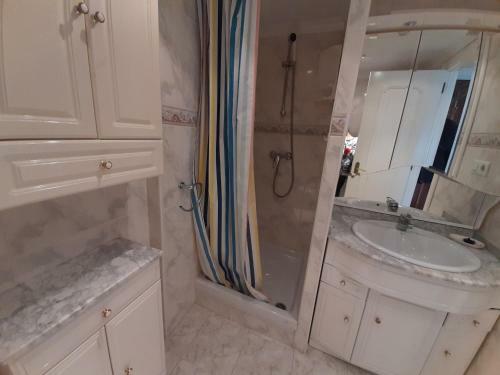 Apartamento Flat Studio 150m From The Beach With Pool