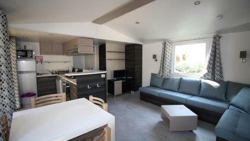 Mobile Home - Camping