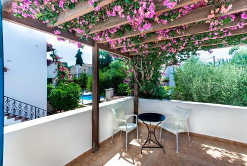 Apartamento Douliana Villas