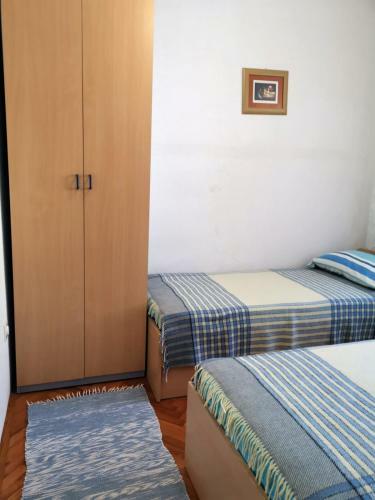 Apartments Edi