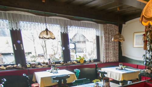 Hostal Gasthof Pension St. Wolfgang