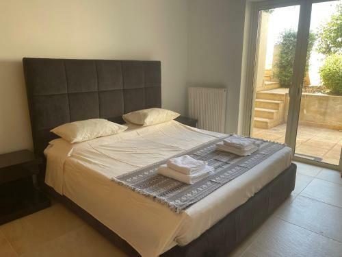 Legrena Beach Apartment