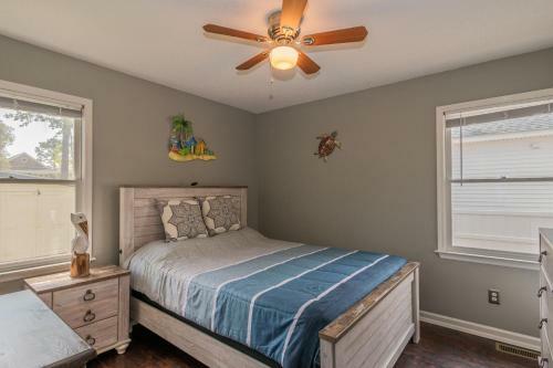 Island Hideaway By Oak Island Accommodations