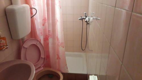 Hostal Guesthouse Djacic