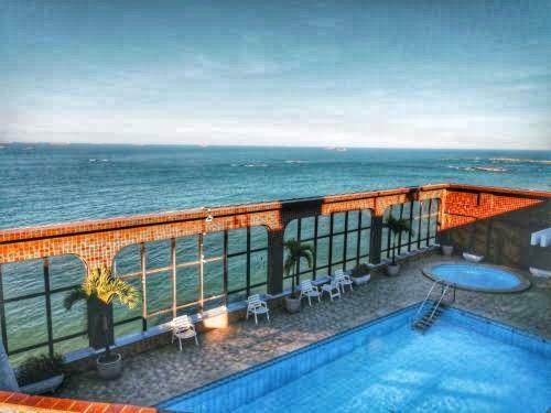 Apartamento de 2 Quartos de Frente Para O Mar
