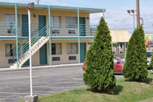 Hotel Knights Inn Selma