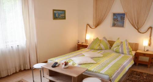 Hostal Gasthof-pension Karawankenblick