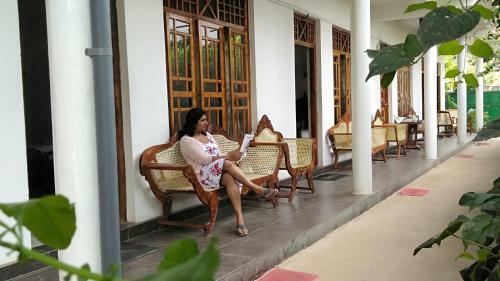 Hostal Ella Grand Peak Hotel