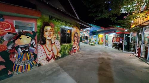 Hotel Mexican Resortlampang