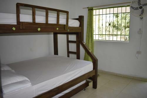Hostal Hipilandia Beach - Taganga Hostel