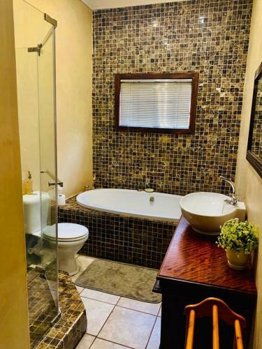 Hostal Douglas Villas
