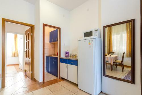 Apartments Elena