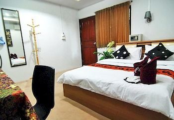 Hotel Lanta Halabala Resort