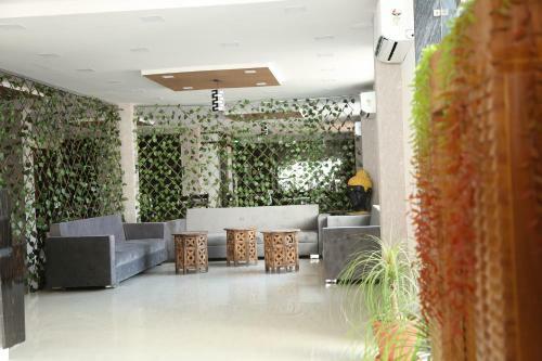 Hotel Green Club