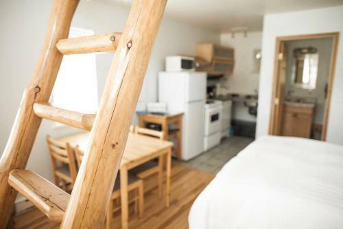 Surf Haven Lofted Cozy Cabin Minutes To Beach