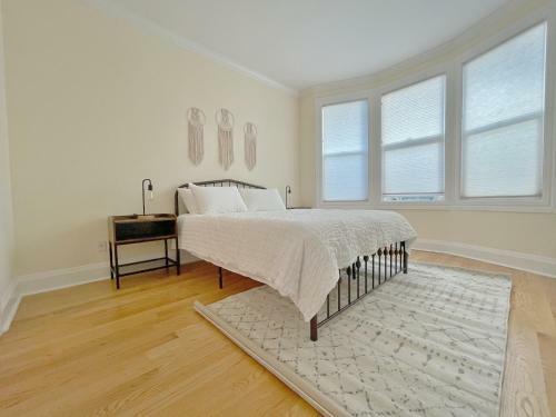 @ Marbella Lane - San Mateo Stylish House