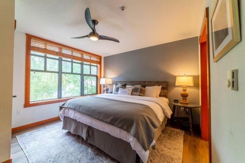 #561- Village, Recently Remodeled, 2bed 2bath, Pool & Spa