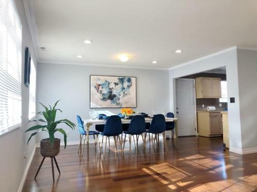 @ Marbella Lane - Elegant Home In Sj