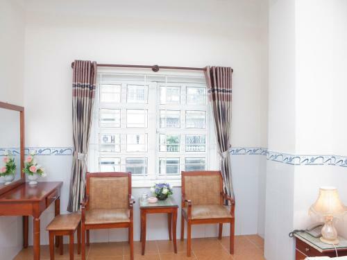 Hung Anh Hotel