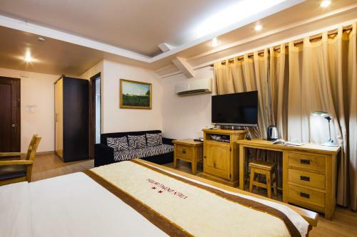 Hotel Vien Dong District 7 Phu My Hung