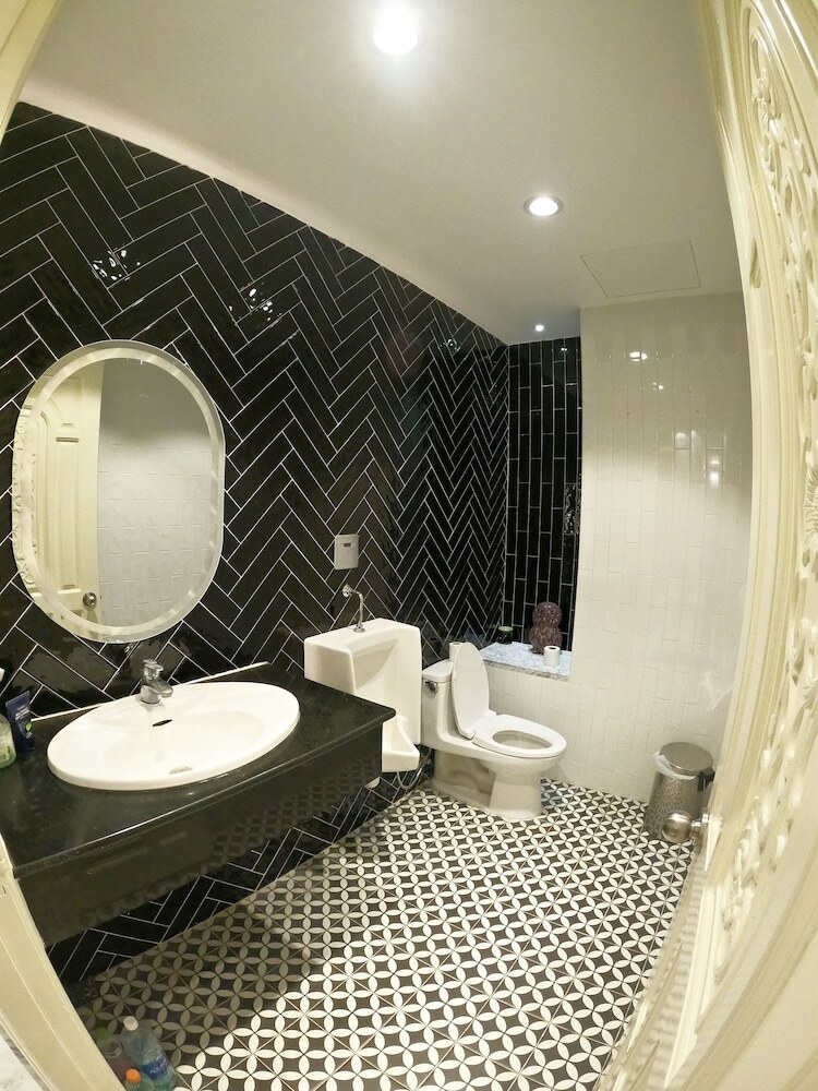 Dinh Phat Hotel