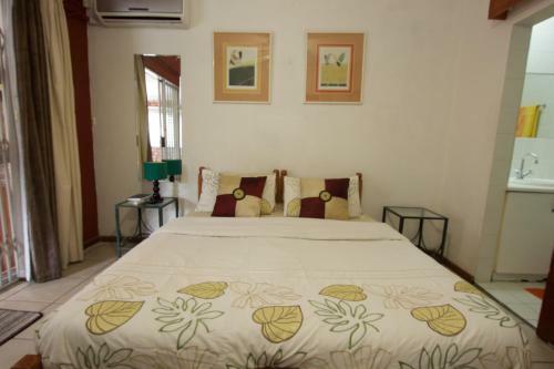 Hostal At Cheryl's Guesthouse