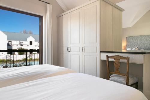 de Zalze Winelands Golf Lodges 11