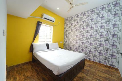 Hotel Maahi Stays