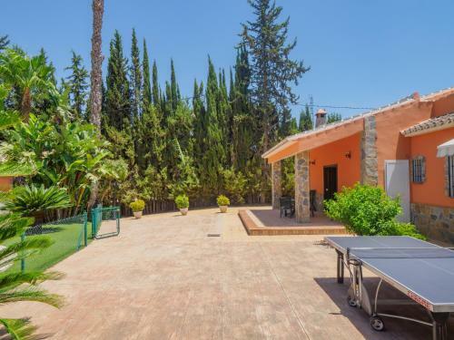Cubo's La Casita de Fran