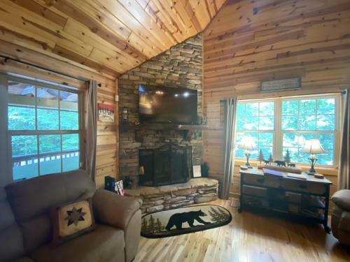 Lazy Springs Cabin