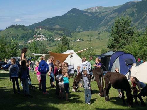Mobil-home En Pleine Nature