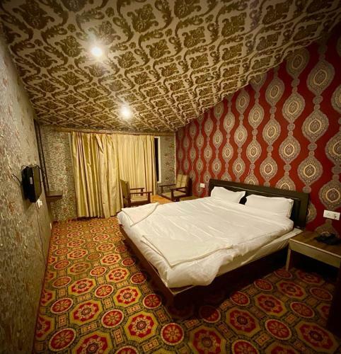 Hotel The River Edge