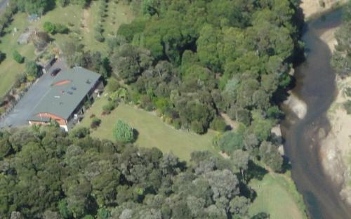Bed & Breakfast Morepork Riverside Lodge