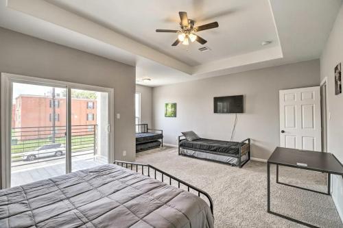 New Double Story Beautiful Condo Townhouse