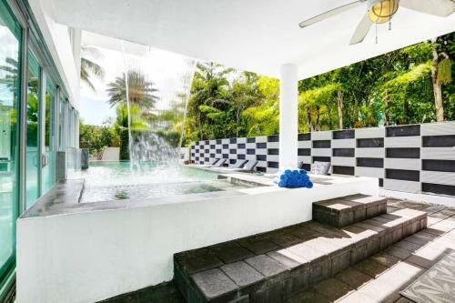 Villa Boti - Luxury Villa W/pool