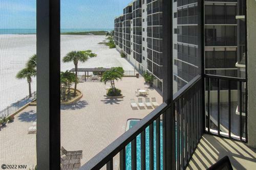 Apartamento Carlos Pointe 415 Condo