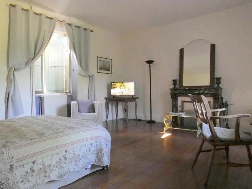 Bed & Breakfast Domaine Des Forges de La Vache