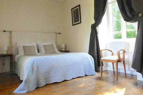 Bed & Breakfast Domaine Des Forges de La Vache
