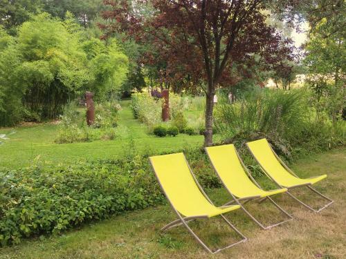 Bed & Breakfast Domaine Des Forges de La Vache