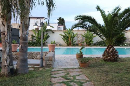 Villa Julia - Villa Storica Con Splendida Piscina