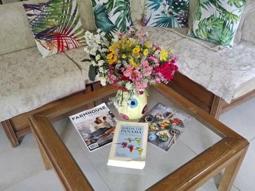 Bungalow In Heart Of Jungle Close To Panama City