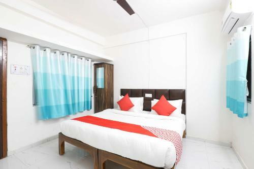 Pop 85497 Hotel In
