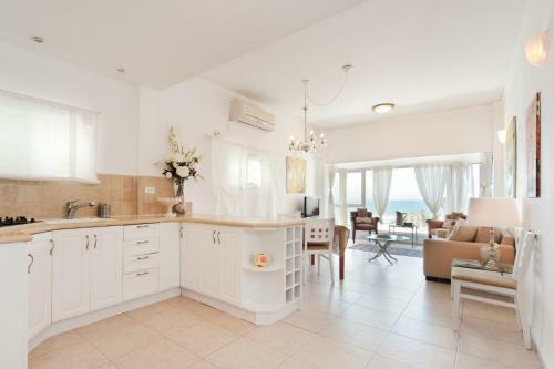 Apartamento Beachfront Amazing Sea View