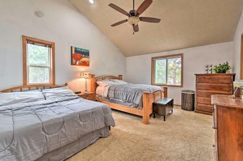 Colorful Munds Park Cabin With Deck And Fireplace