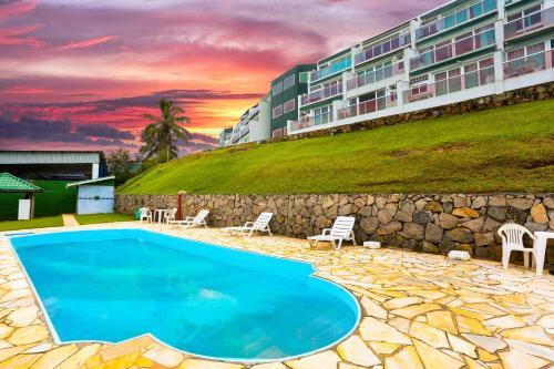 Apartamento Lindo Flat Sobre O Mar de Martin de S�...