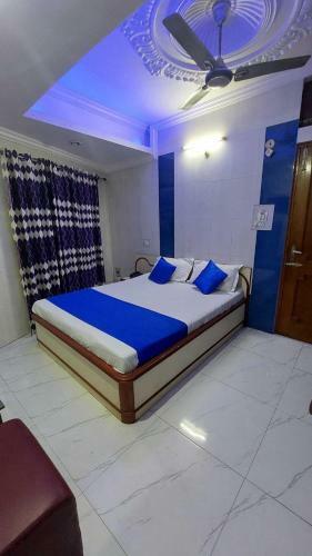 Oyo 91951 Hotel Shimla Pink