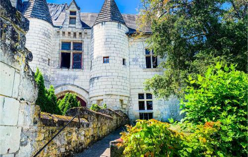 Holiday Home Chateau De La Vauguyon
