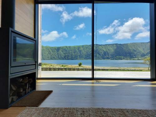 Sete Cidades Lake Cabin - Casa Da Lagoa