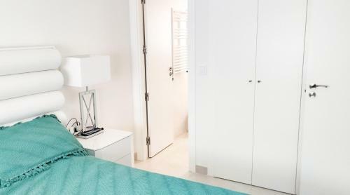 Lovely Apartment Centrally Located In Estepona