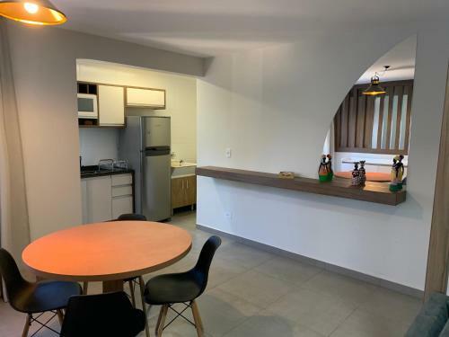 Apartamento Loft Com Estacionamento 400 Metros Da Praia
